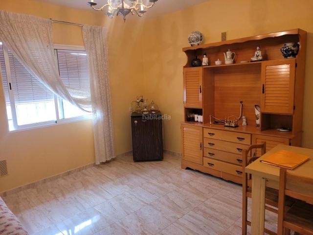 Villa en venta en Almoguera