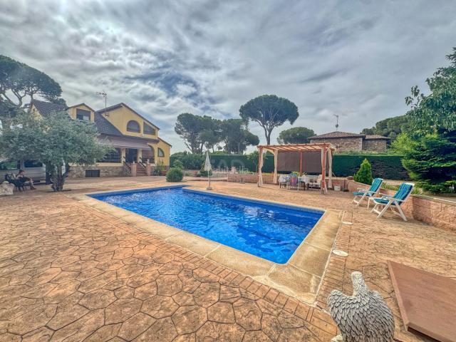 Chalet en venta en Almorox, Castilla-La Mancha
