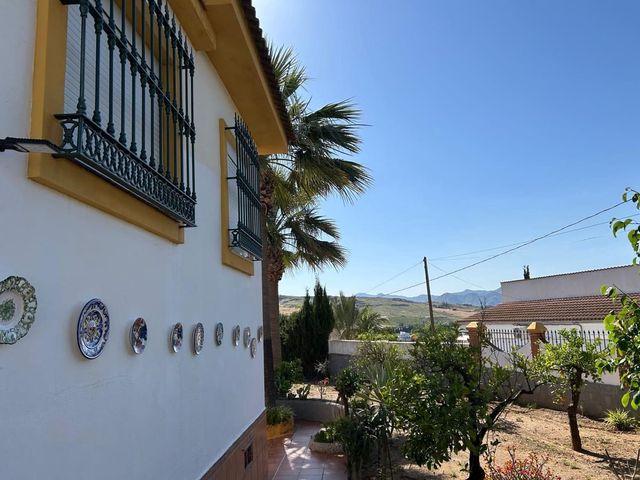 Chalet en venta en El Puente, Álora