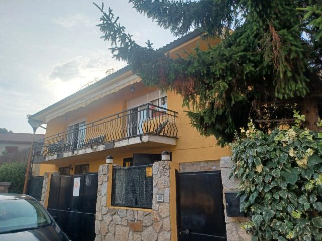 Villa en venta en Alpedrete
