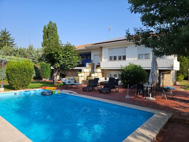 Chalet en venta en Alpedrete, Madrid