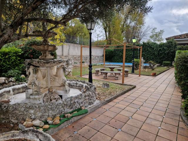 Chalet en venta en Alpedrete, Madrid