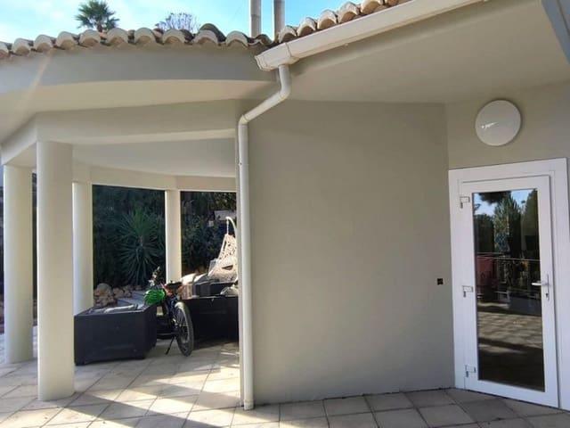 Chalet en venta en la Marina Baixa, Valencia