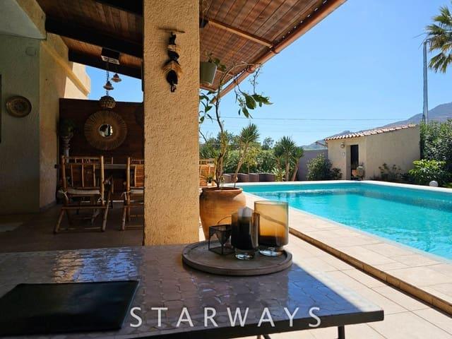 Chalet en venta en la Marina Baixa, Valencia