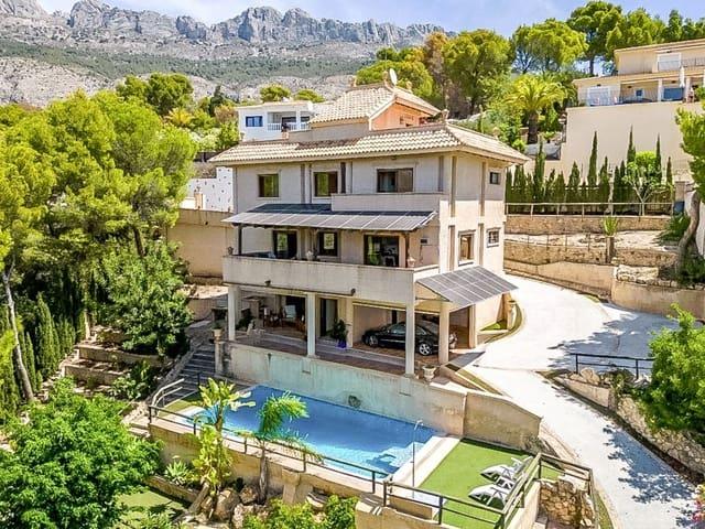 Villa en venta en Altea