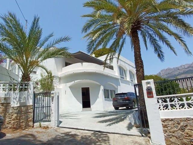 Villa en venta en Altea