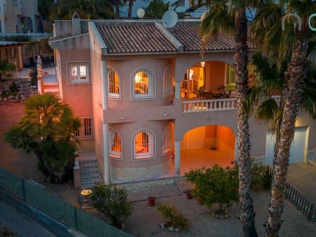 Villa en venta en Altea