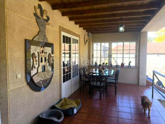Chalet en venta en Ames, Santiago