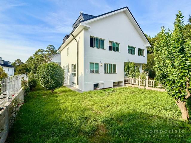 Chalet en venta en Ames