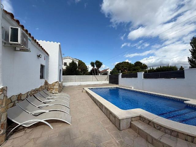 Chalet en venta en l'Ametlla de Mar, Tarragona