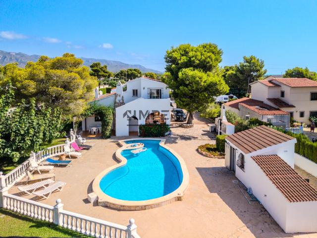 Chalet en venta en les Tres Cales, Baix Ebre