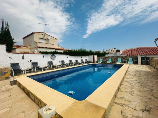 Chalet en venta en les Tres Cales, Baix Ebre