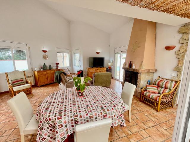 Chalet en venta en les Tres Cales, l'Ametlla de Mar