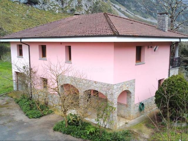 Villa en venta en Amieva