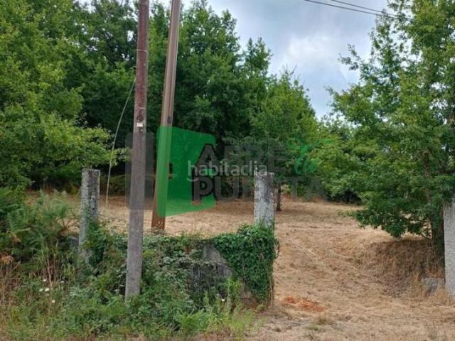 Chalet en venta en Amoeiro, Ourense