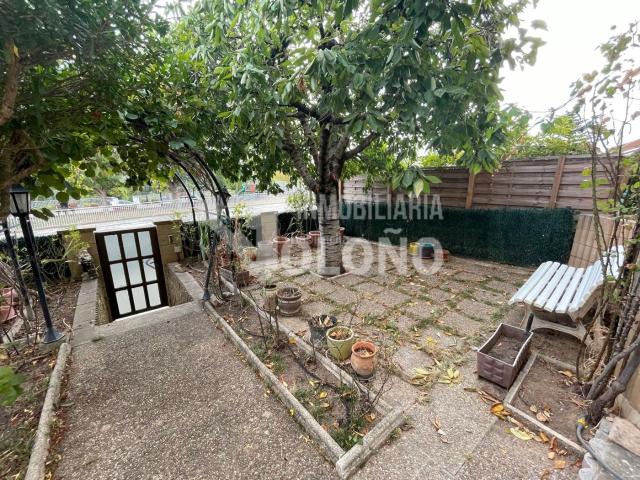 Chalet en venta en Haro, La Rioja