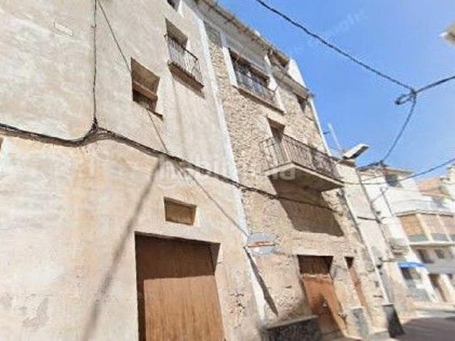 Chalet en venta en Arbeca, Lleida
