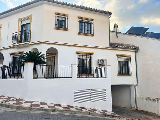 Villa en venta en Archidona
