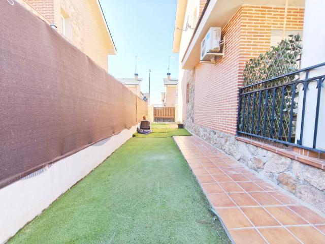 Chalet en venta en Arcicóllar, Toledo