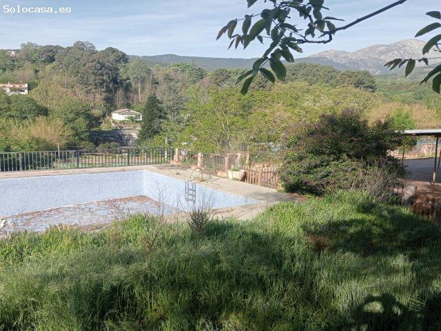 Casa en venta en Arenas De San Pedro