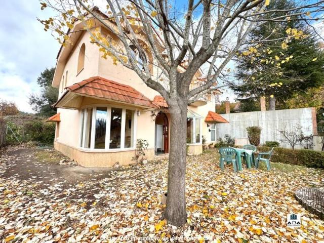 Chalet en venta en Arenas De San Pedro, Castilla y León