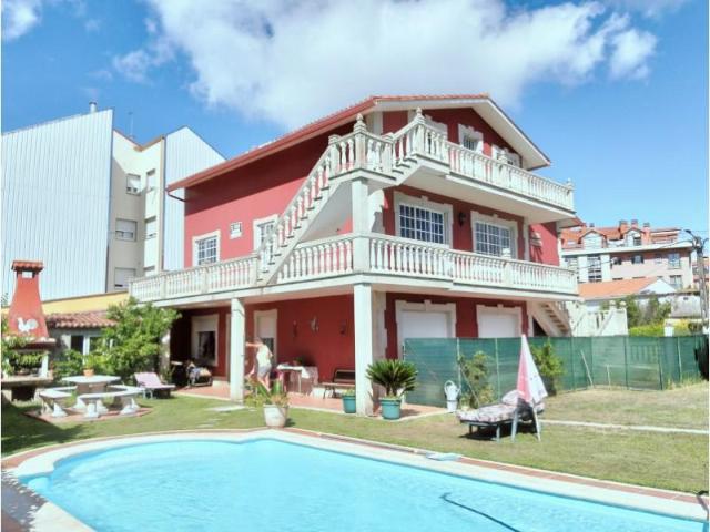 Chalet en venta en Besoxo, Ares