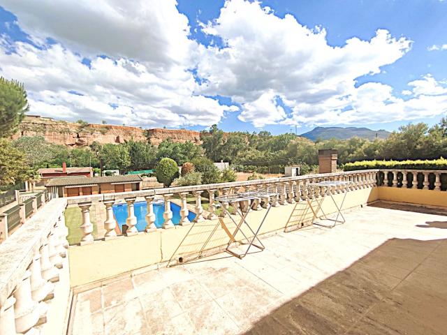 Chalet en venta en Arnedo, La Rioja