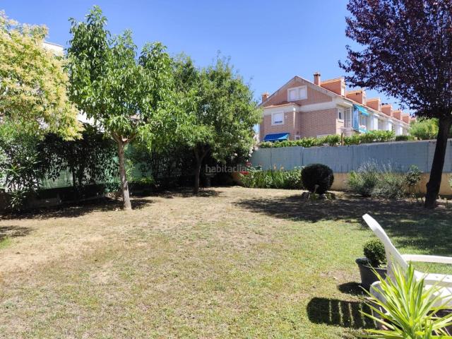 Villa en venta en Arroyo De La Encomienda, Arroyo