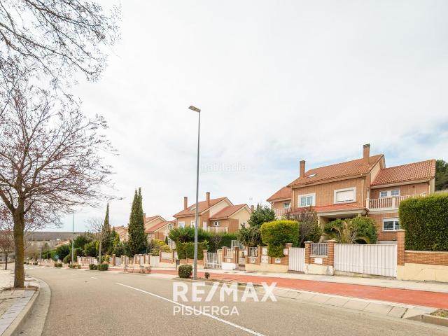 Villa en venta en Arroyo De La Encomienda, Arroyo