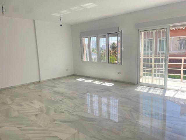 Chalet en venta en Arroyo de la Miel-Benalmádena Costa, Benalmádena