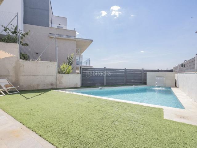 Chalet en venta en Arroyomolinos, Madrid