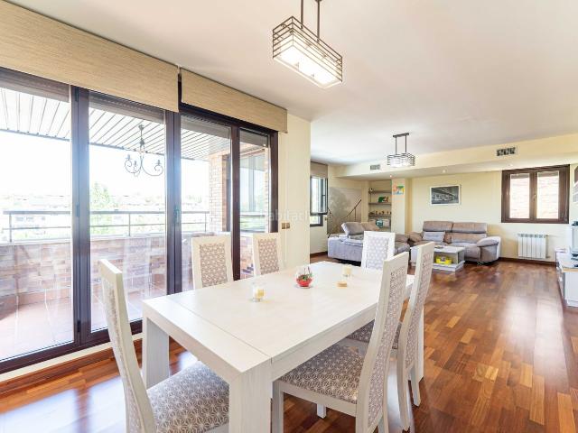 Chalet en venta en Arroyomolinos, Madrid