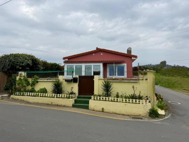 Chalet en venta en Arteixo, A Coruña