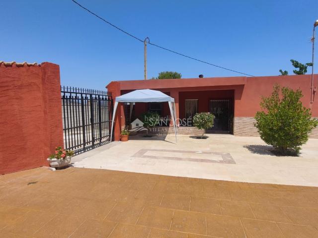 Chalet en venta en el Vinalopó Mitjà / El Vinalopó Medio, Valencia