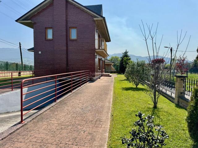 Chalet en venta en Guarnizo, El Astillero