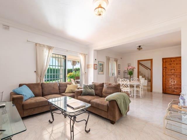Chalet en venta en Atalaya-Isdabe, Costa del Sol Occidental
