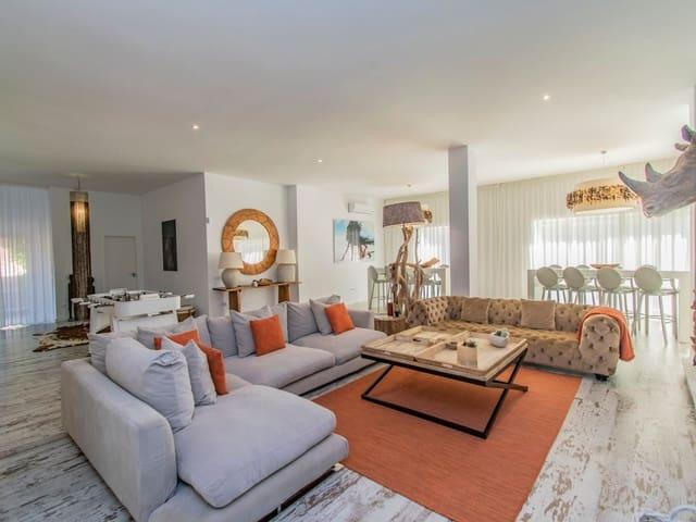 Chalet en venta en Atalaya-Isdabe, Costa del Sol Occidental