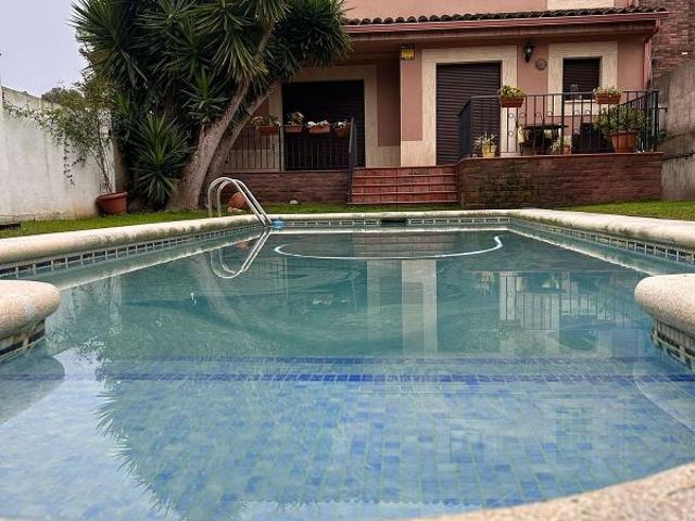 Villa en venta en Pallaresos, Els