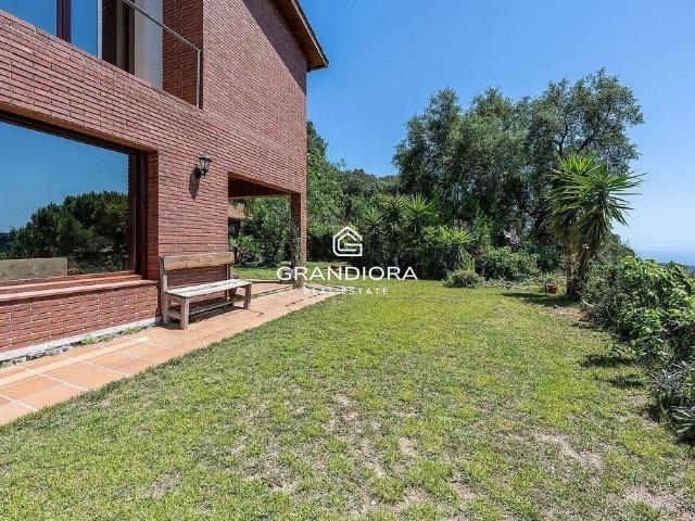 Chalet en venta en Collsacreu, Maresme