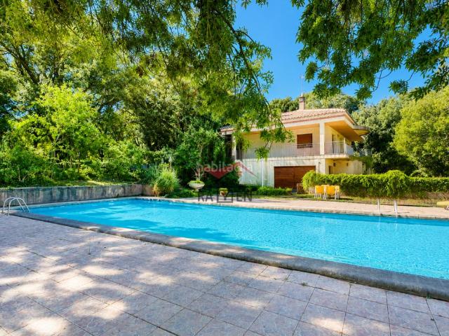 Chalet en venta en Mas Pau, Alt Empordà