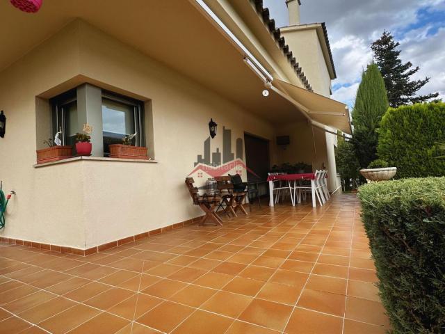 Chalet en venta en Mas Pau, Alt Empordà