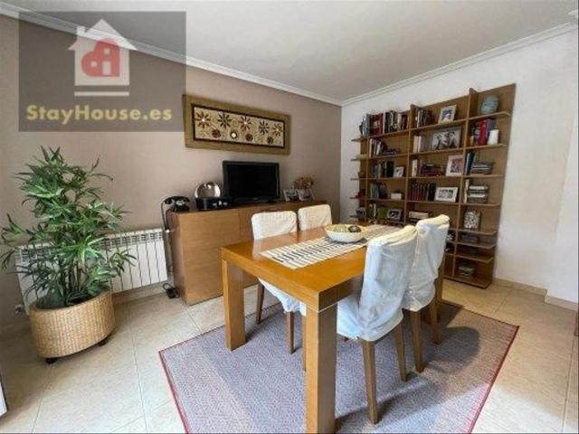 Villa en venta en Azuqueca De Henares