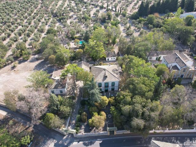Chalet en venta en Barrio Poetas de la Hispanidad, Baeza