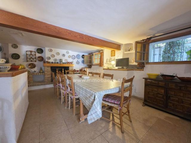 Chalet en venta en Barrio Poetas de la Hispanidad, Baeza