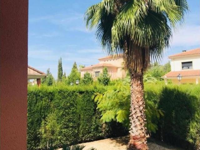 Chalet en venta en Barrio Poetas de la Hispanidad, Baeza