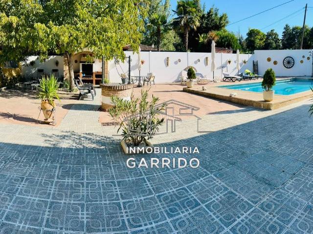 Chalet en venta en Barrio Poetas de la Hispanidad, Baeza