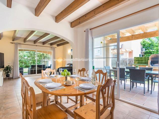 Chalet en venta en Santandria, Menorca