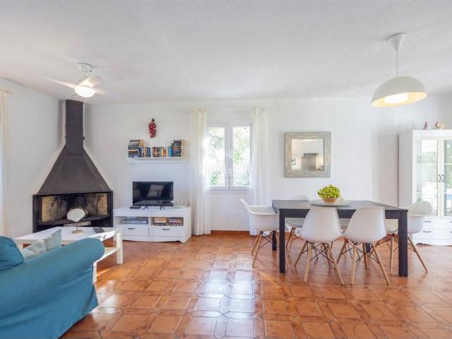 Chalet en venta en Cala en Bosch, Menorca