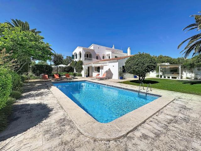 Chalet en venta en Trebaluger, Menorca