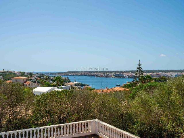 Chalet en venta en Cala Llonga, Menorca